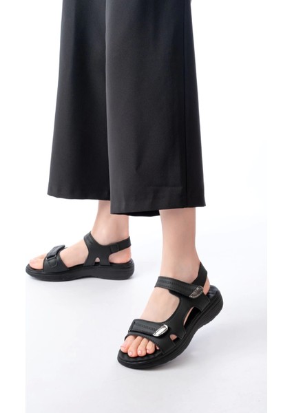 DM-363 Siyah Baret Cırtlı Dikişli Günlük Kadın Sandalet fiyatları