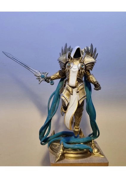 Diablo Tyrael 24 cm Figür fiyatları