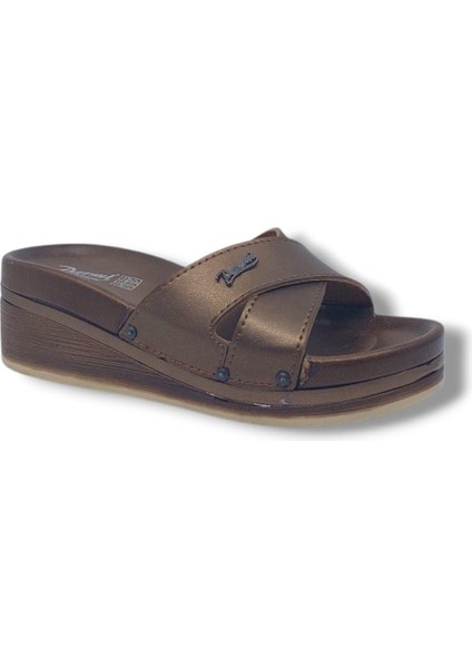 Parmi 24305 Kadın Bakır Çapraz Bant Dolgu Topuk Terlik fiyatları