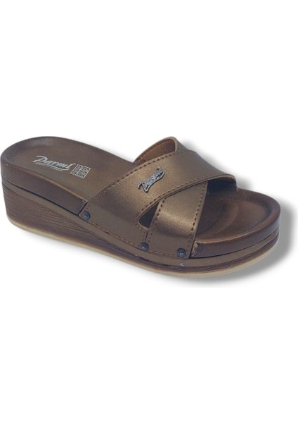 Parmi 24305 Kadın Bakır Çapraz Bant Dolgu Topuk Terlik fırsatları