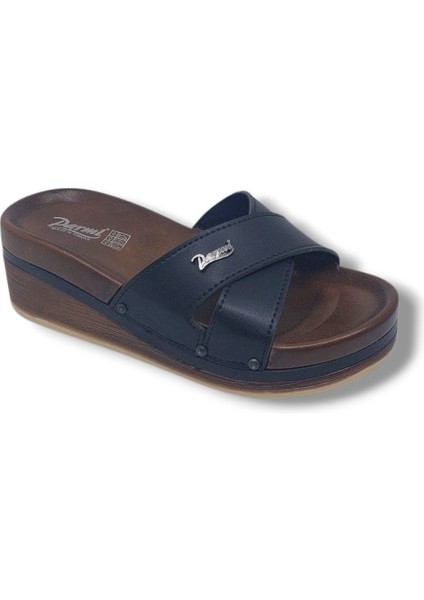 Parmi 24305 Kadın Siyah Çapraz Bant Dolgu Topuk Terlik fırsatları