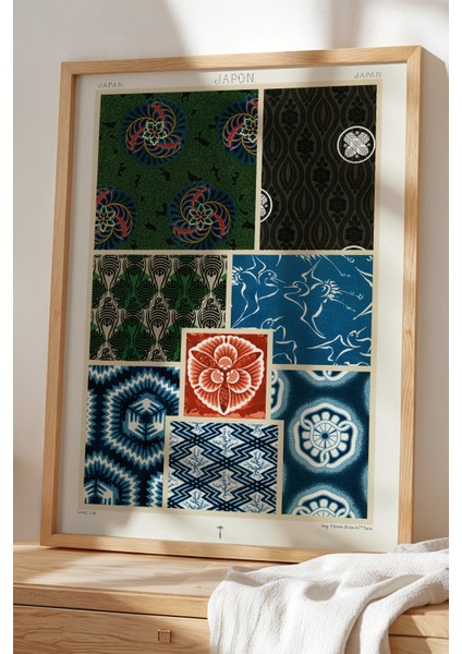 Doğal Ahşap Çerçeveli Japandi Tablo - Geometrik Çiçek Motifi