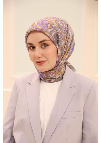 Süreyya Desen Olinda Ipek Eşarp