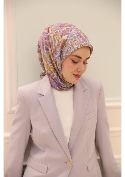 Süreyya Desen Olinda Ipek Eşarp