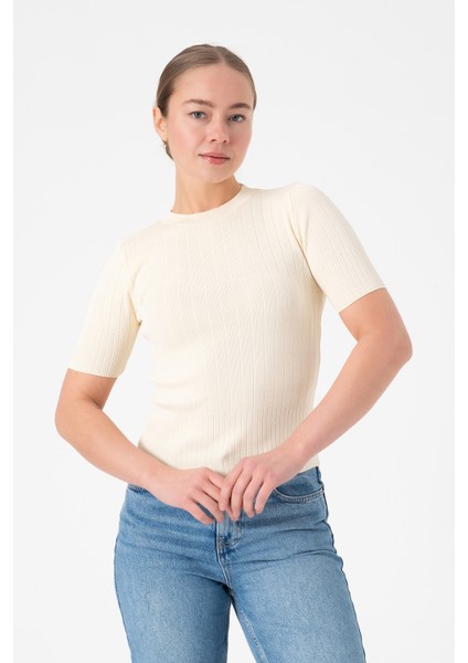 Basic Kısa Kollu Butter Yellow Kadın Triko Bluz