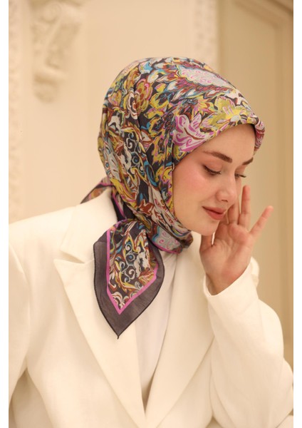 Süreyya Desen Olinda Ipek Eşarp