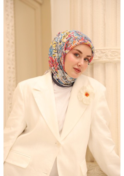 Süreyya Desen Olinda Ipek Eşarp