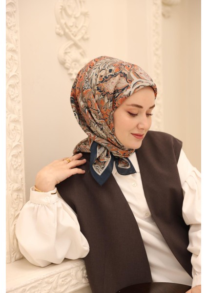 Süreyya Desen Olinda Ipek Eşarp modelleri