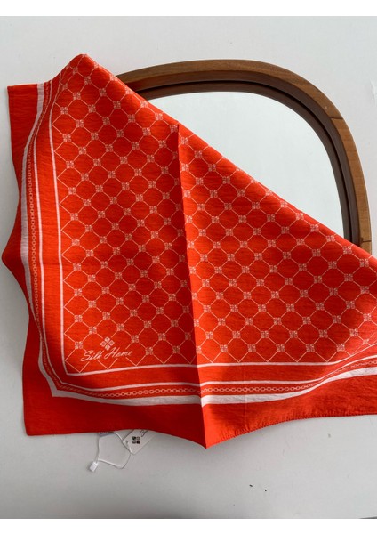 Monogram Desen Olinda Eşarp fırsatları
