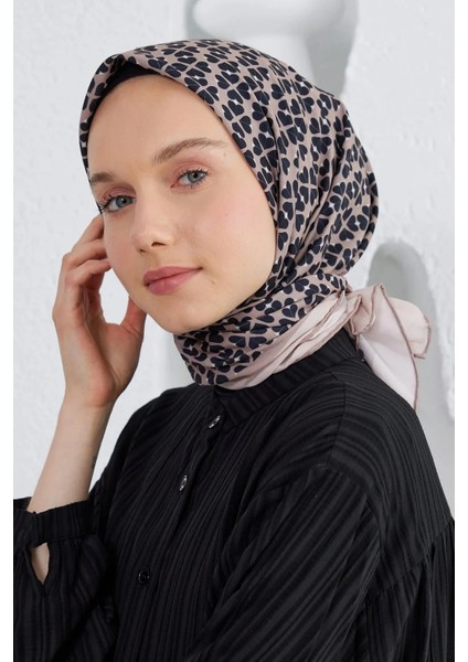 Yonca Desen Proline Eşarp