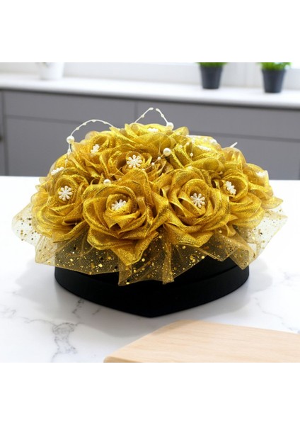 Siyah Kalp Kutuda Altın ve Gümüş Simli Organze Güller Dekorati Hediyelik Çiçeği