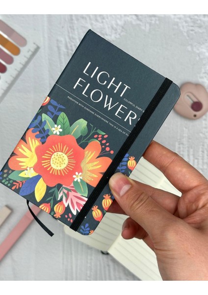 A6 Lıght Flower Siyah Lastikli Çizgili Defter