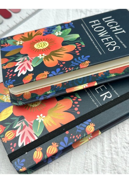 A6 Lıght Flower Siyah Lastikli Çizgili Defter modelleri