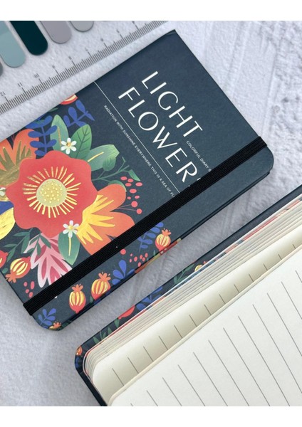 A6 Lıght Flower Siyah Lastikli Çizgili Defter fırsatları
