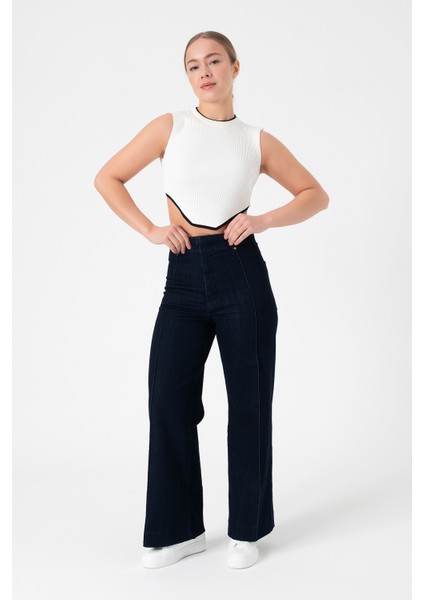 Kolsuz Triko Crop Bluz - Beyaz