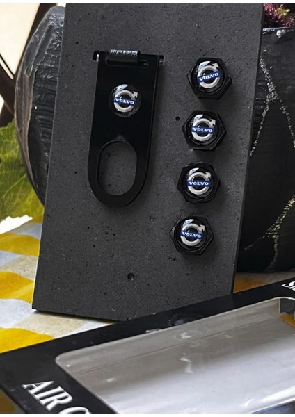 Sibop Kapağı Anahtarlık Hediyeli Volvo