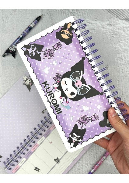 Kuromi Ile Haftalık Planlayıcı Spiralli Defter Mor