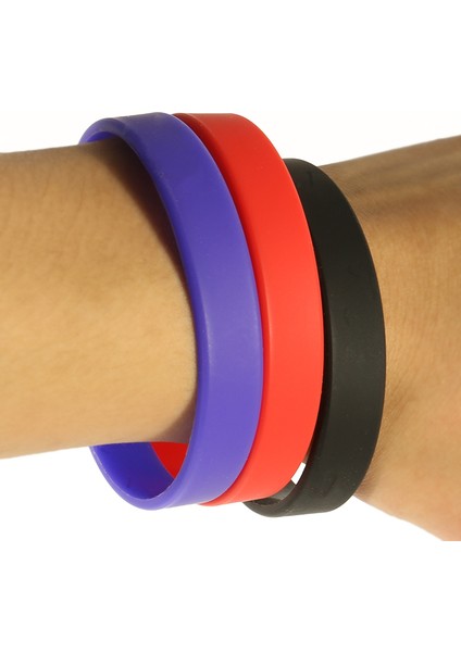 Genç 180X12X2 mm Stili Siyah Boş Silikon Bileklik Erkek Kadın Genç Basketbol Koşu Kauçuk Bantlar Bilezik Bilezik Aksesuarlar Çift Hediyeler (Yurt Dışından) indirimleri