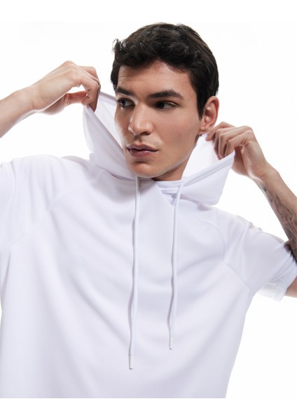 Kısa Kollu Regular Fit Basic Kapşonlu Spor Tişört