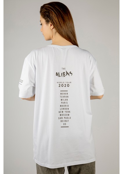 Woxxo Aliens Baskılı Unisex Oversize T-Shirt -Beyaz Lycralı Modal/pamuk modelleri