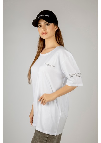 Woxxo Humanity Baskılı Unisex Oversize T-Shirt -Beyaz Lycralı Modal/pamuk modelleri
