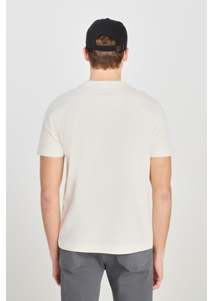 %100 Pamuk Regular Fit Normal Kesim Bisiklet Yaka Baskılı Ekru Tişört indirimleri