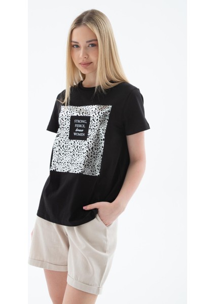 25Y0430K1 Kadın Baskılı T-Shirt modelleri