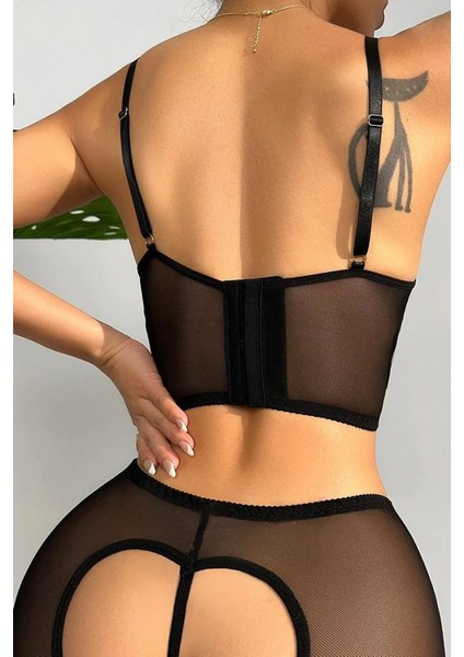 Modern Göz Alıcı Dantelli & Çorap Kombinli Jartiyer Gecelik Set fırsatları