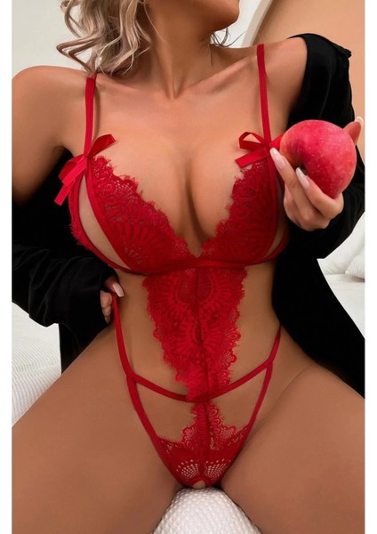Modern Elegant Göz Alıcı Kırmızı Gecelik Kombin Set