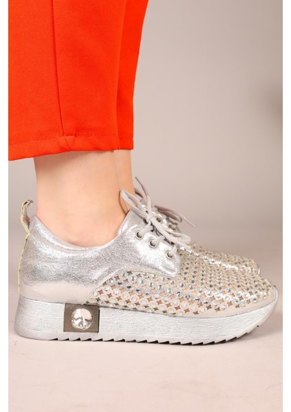 Fluff Lazerli Taşlı Bağcıklı Sneakers Gümüş