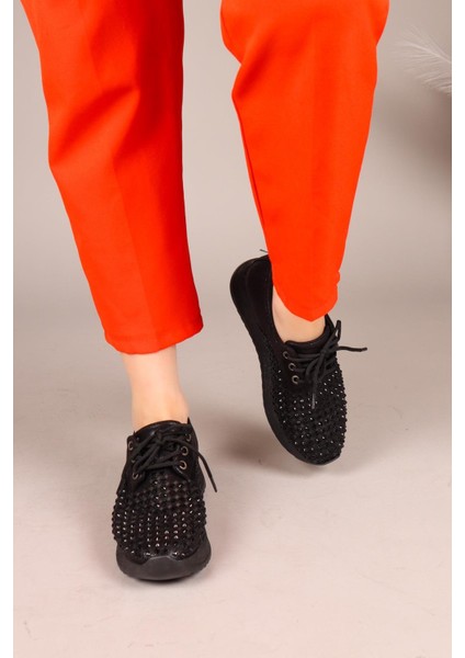 Fluff Lazerli Taşlı Bağcıklı Sneakers Siyah fırsatları