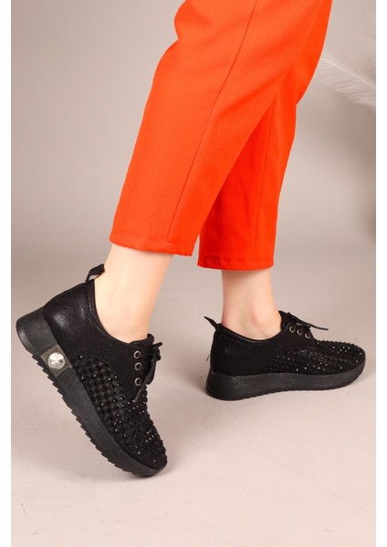 Fluff Lazerli Taşlı Bağcıklı Sneakers Siyah indirimleri