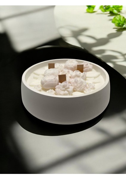 Özel Tasarım Gül Figürlü Lavanta Kokulu Soya Wax Mum