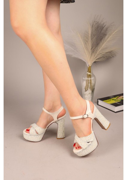 Bubbly Taşlı Platform Topuklu Ayakkabı Sedef