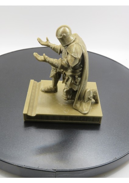 Ofisinin Sessiz Kahramanı: El Yapımı 3D Baskı Şövalye - Kalemini Korumaya Geldi! modelleri