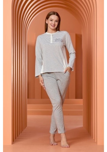 25066 Kadın Çizgili Desen Uzun Kol Pijama Takımı