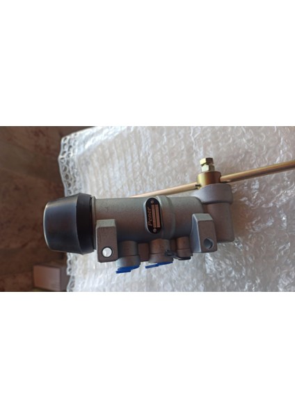 Dengeleme Valfı Vanası, KL2908AH, Oem No: 1C442K433AA Ford Hava Süspansiyon Körük VENTİLİ1C442K433A2A Cargo Sevıye Valfı 1C442K433A2A Pener 2908AH