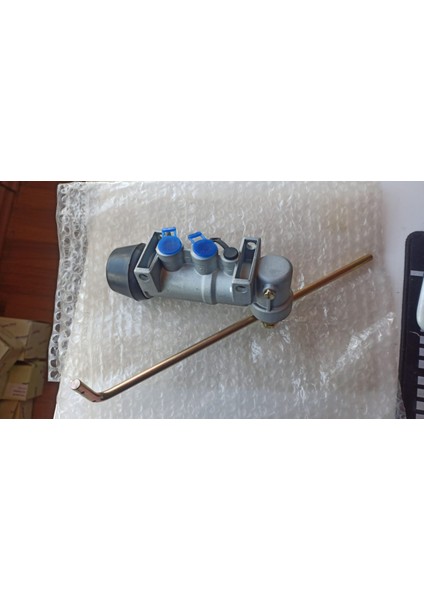 Dengeleme Valfı Vanası, KL2908AH, Oem No: 1C442K433AA Ford Hava Süspansiyon Körük VENTİLİ1C442K433A2A Cargo Sevıye Valfı 1C442K433A2A Pener 2908AH modelleri