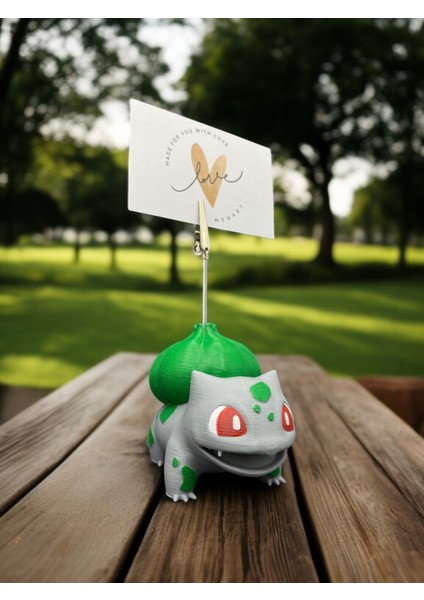 Bulbasaur Figürlü Not ve Fotoğraf Tutucu - Pokemon Temalı Masaüstü Aksesuarı Metal Kıskaç Notluk