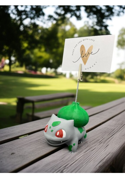 Bulbasaur Figürlü Not ve Fotoğraf Tutucu - Pokemon Temalı Masaüstü Aksesuarı Metal Kıskaç Notluk fiyatları