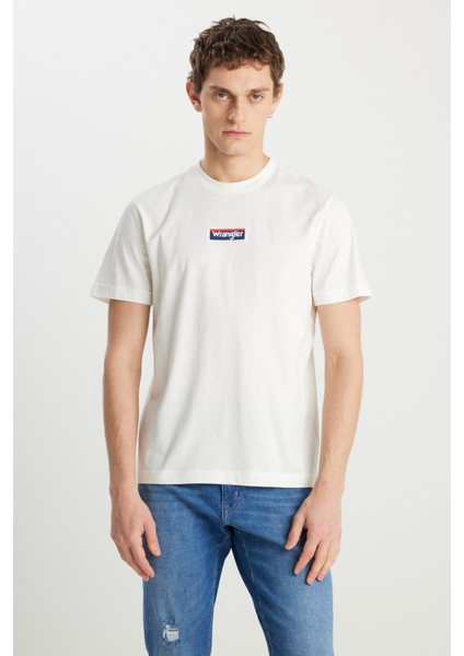 %100 Pamuk Regular Fit Normal Kesim Bisiklet Yaka Ekru Mini Logo Tişört