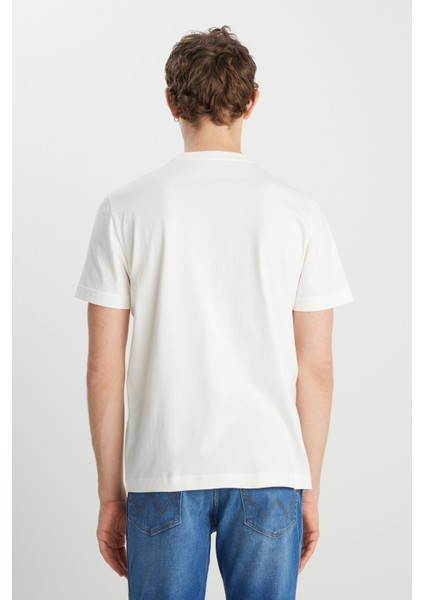 %100 Pamuk Regular Fit Normal Kesim Bisiklet Yaka Ekru Mini Logo Tişört