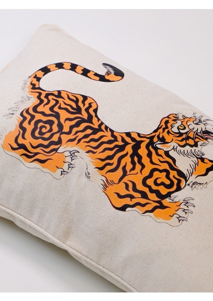 Kaplan Safari Baskı Kırlent Kılıfı modelleri