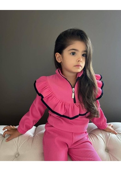 Rico Fırfırlı Yaka Ispanyol Takım