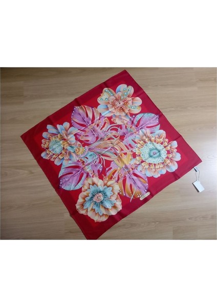 Orjinal Italyan Marka Ipek Eşarp,fular,şal 86X88CM