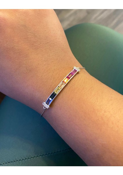 Kadın Renkli Taşlı Model Gümüş Bileklik fiyatları