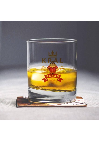 Tahttaki Kral Tasarımlı Isme Özel Renkli Viski Kadehi fırsatları