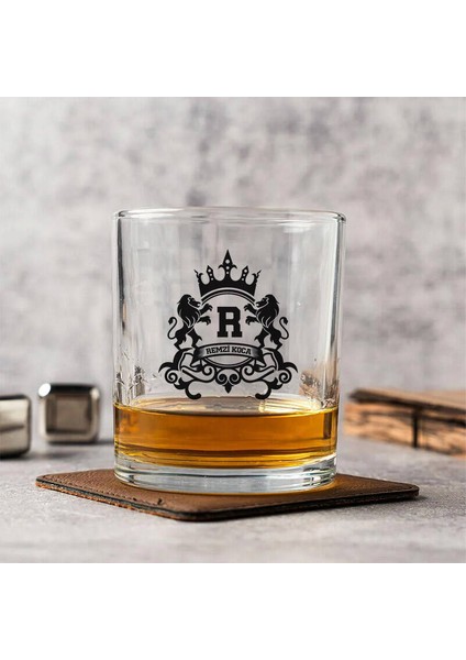 Asil Aslan Isme Özel Renkli Viski Kadehi fırsatları