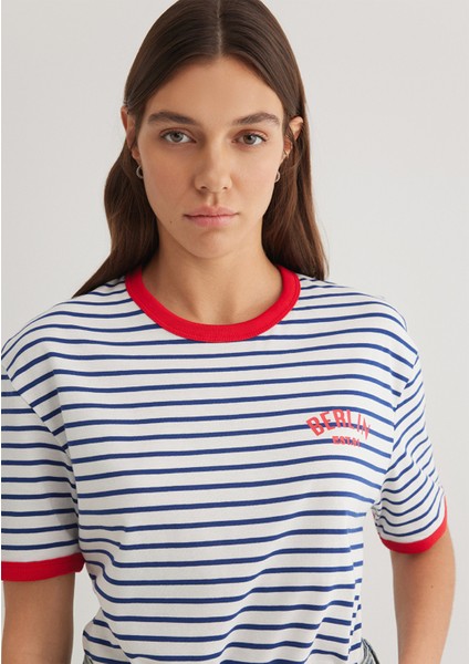 Berlin Baskılı Çizgili Unisex Tişört 2610025-70899 fiyatları