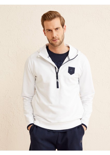 Erkek Beyaz Regular Fit Pamuklu Sweatshirt fırsatları